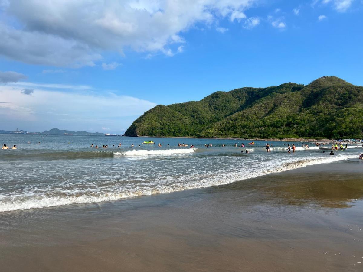 Penthouse Manzanillo Exclusivo Con Albercaアパートメント エクステリア 写真