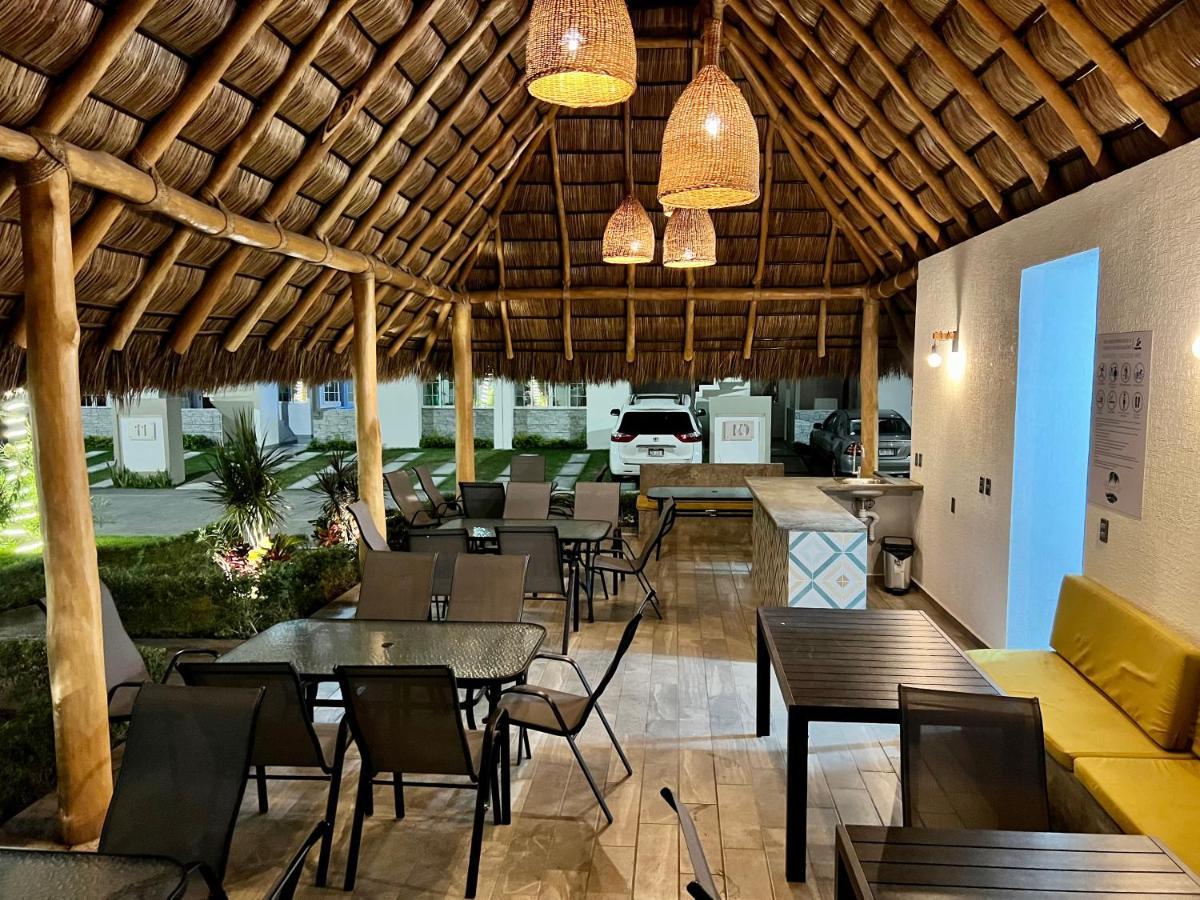 Penthouse Manzanillo Exclusivo Con Albercaアパートメント エクステリア 写真