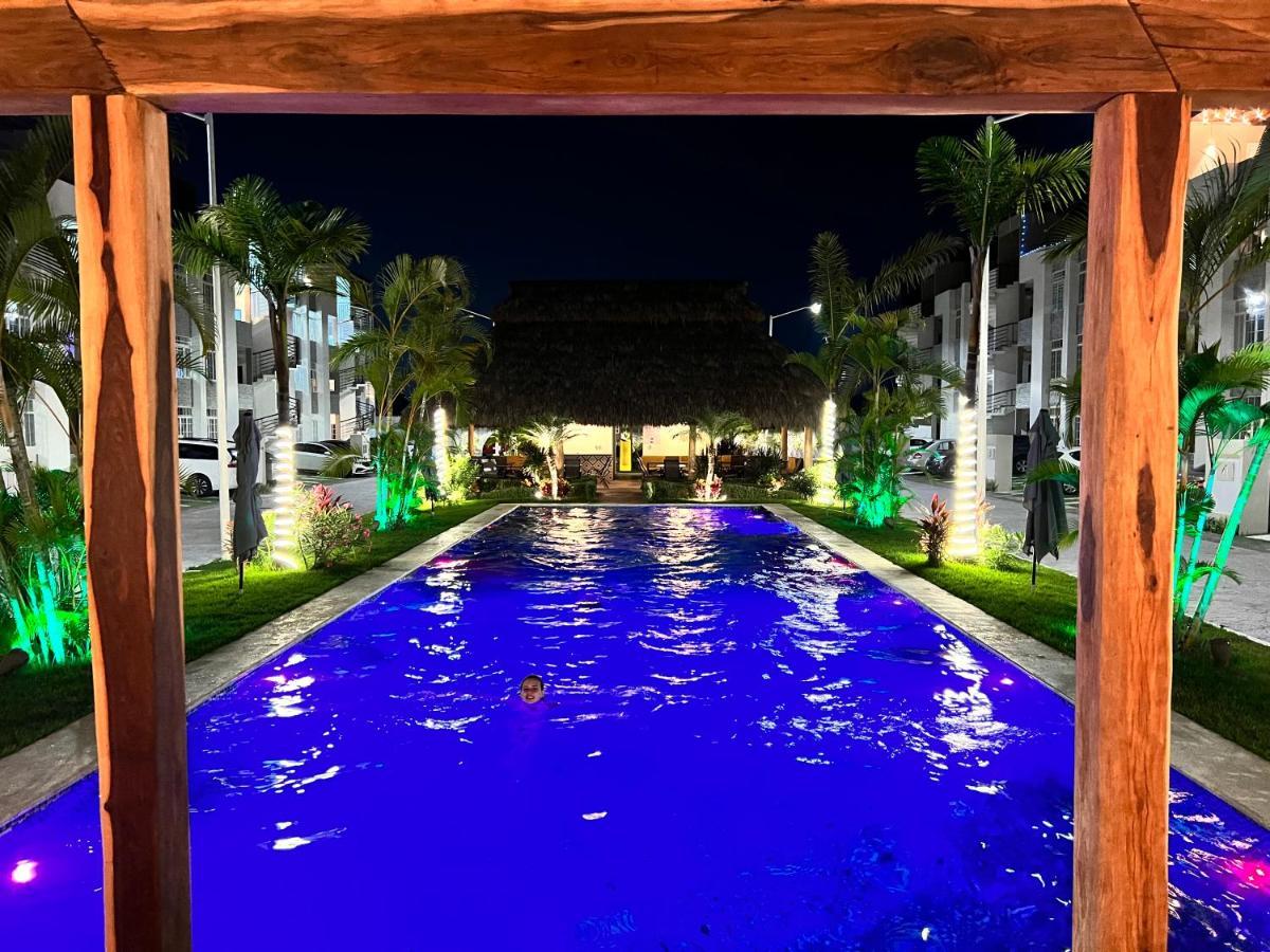 Penthouse Manzanillo Exclusivo Con Albercaアパートメント エクステリア 写真