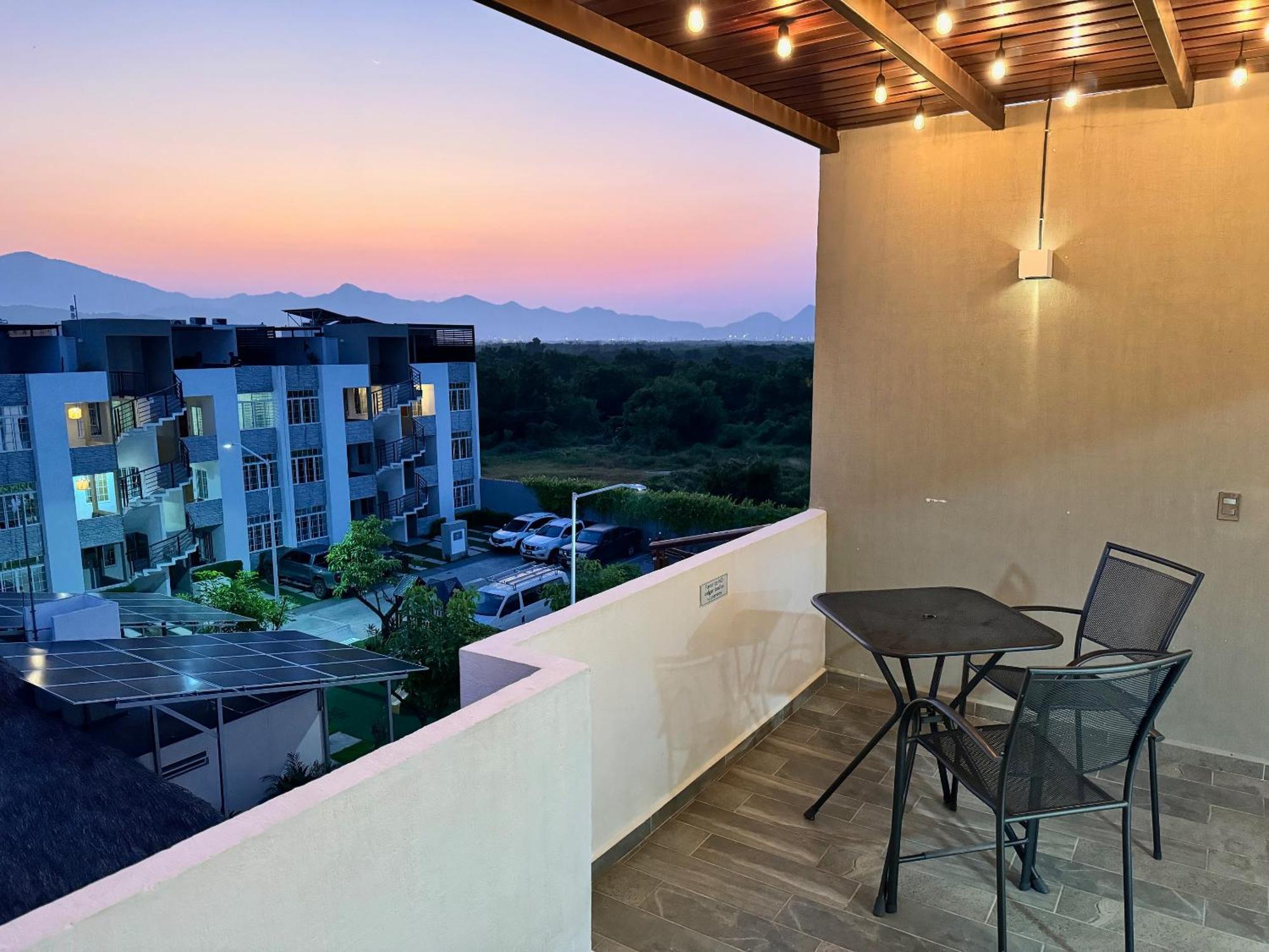 Penthouse Manzanillo Exclusivo Con Albercaアパートメント エクステリア 写真